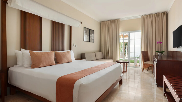 Sun Club Superior Tropical View